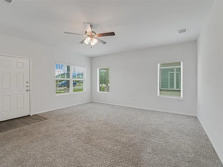 133 Everglades Dr — Photo 5