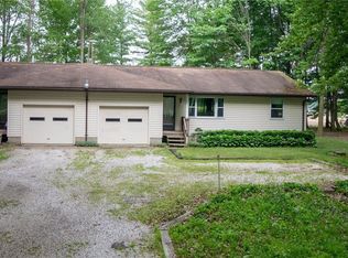 6268-70 Giddings Rd, Rootstown, OH 44272