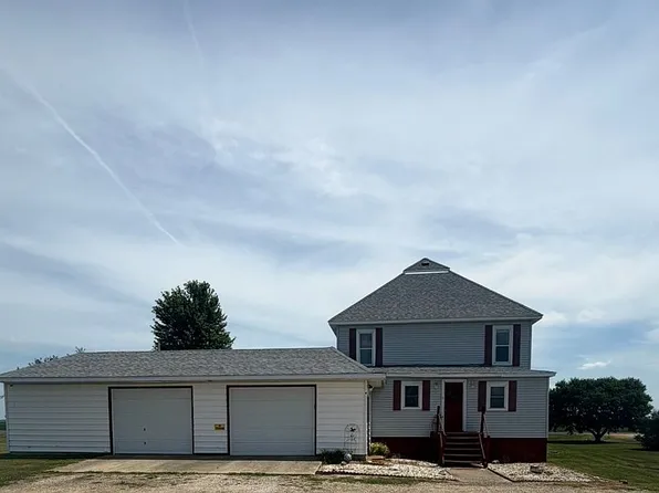 17703-120 N East St, Mineral, IL 61344