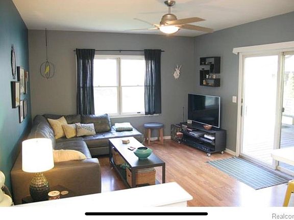 5th image of 1414 Donald Ave