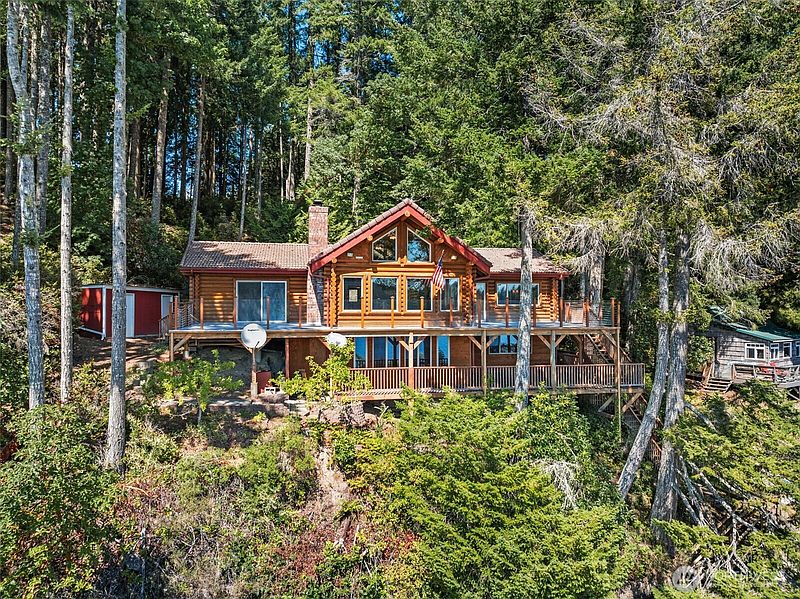 2nd image of 1236 E Island View Road