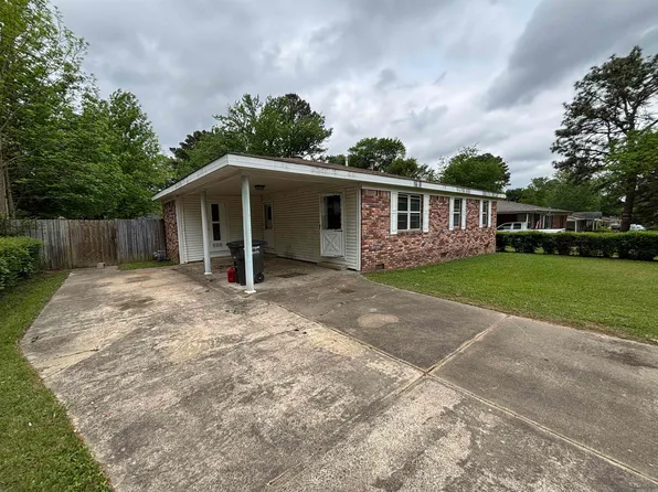 1105 Sorrells Dr, Jacksonville, AR 72076