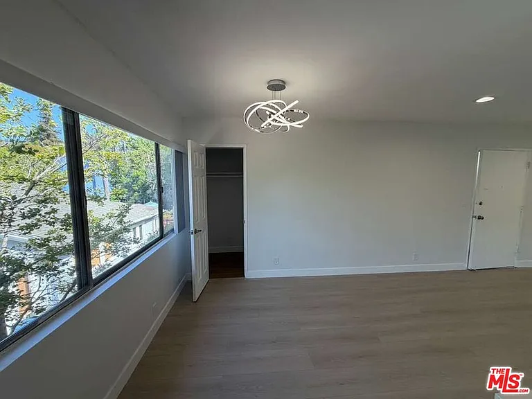 7607 Norton Ave #FRONT — Photo 6