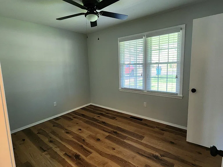 1106 W Wayland St — Photo 25