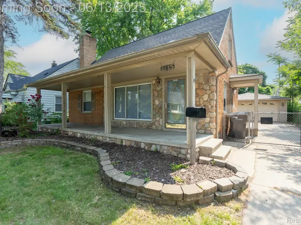 3715 Cornell St, Dearborn, MI 48124