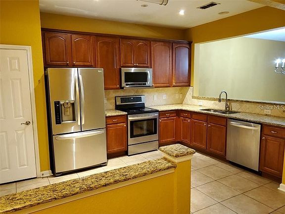 2nd image of 7025 Cadiz Blvd