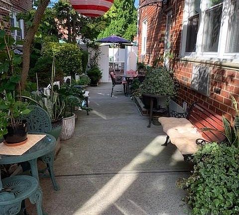 2nd image of 1453 E 70th St