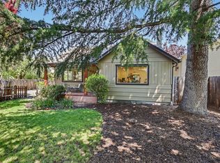 1423 E Main St, Ashland, OR 97520