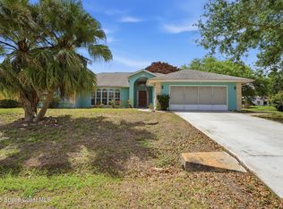 400 Vin Rose Cir SE, Palm Bay, FL 32909