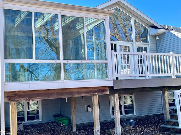 4th image of 415 W Pleasant Ridge Rd