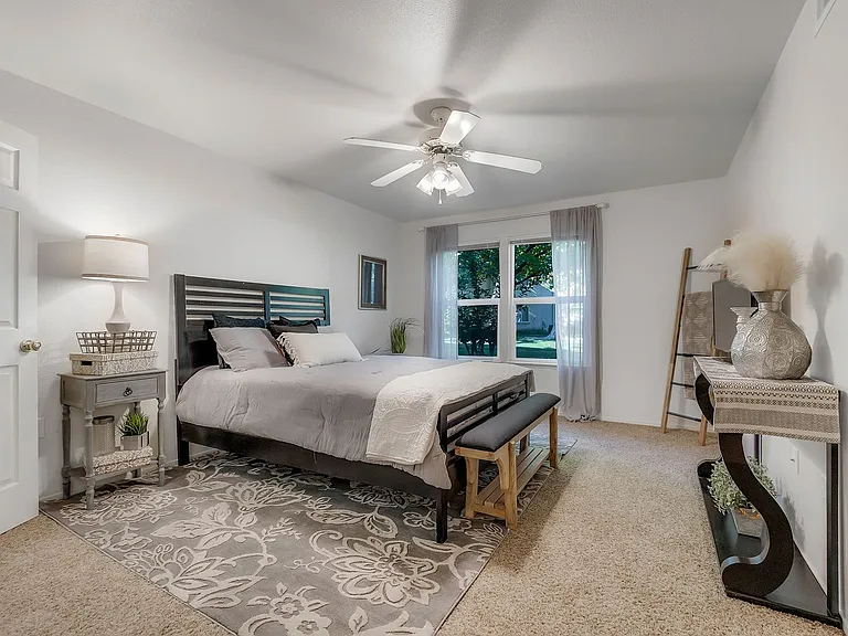 Mission Ranch Apartments — Photo 44
