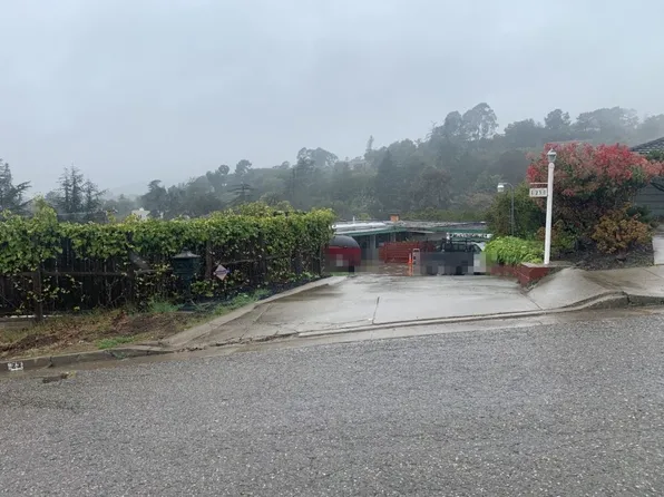 23 Sequoyah View Dr, Oakland, CA 94605