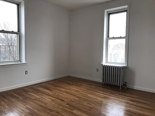 Rented by Nooklyn NYC LLC | media 16