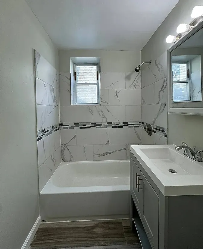 2 bed, $1,995 — Photo 4