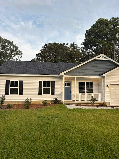1833 Woodland Rd