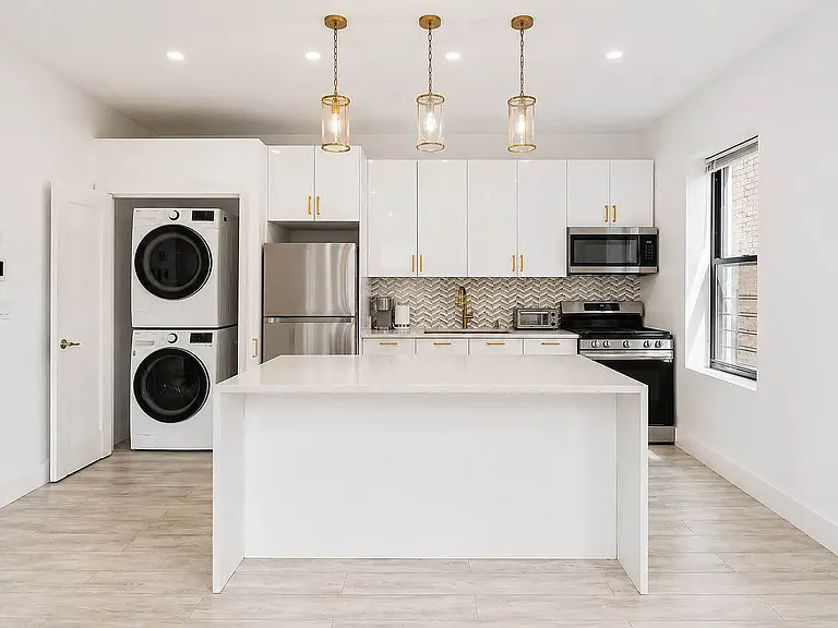1268 President St #2 — Photo 4