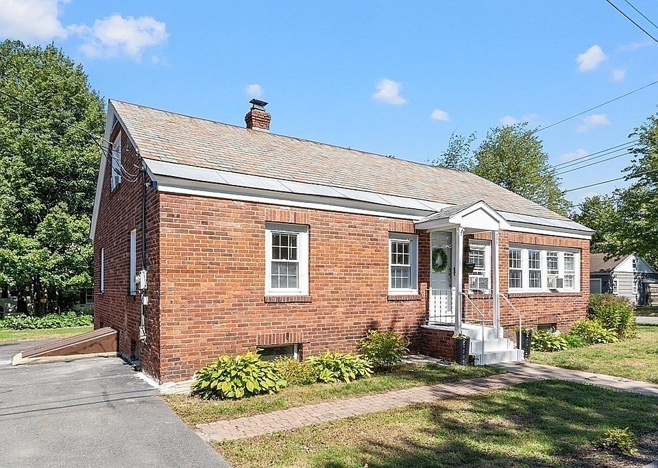 458 Oak Hill Rd, Fitchburg, MA 01420 Zillow