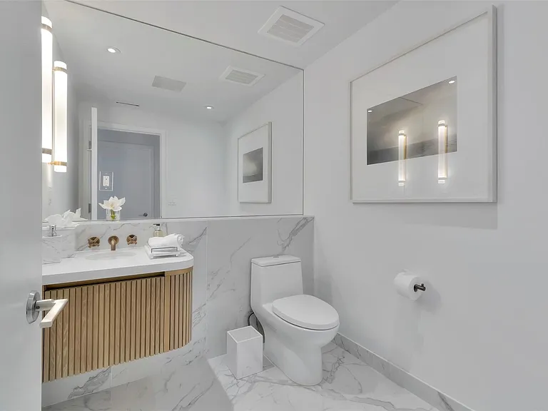 525 N Fort Lauderdale Beach Blvd #1903 — Photo 31