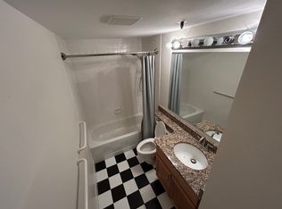 1933 Commonwealth Ave APT 504, Boston, MA 02135