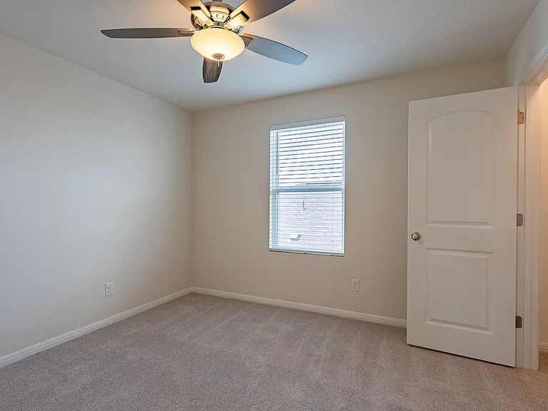 13101 Foreston Dr — Photo 16