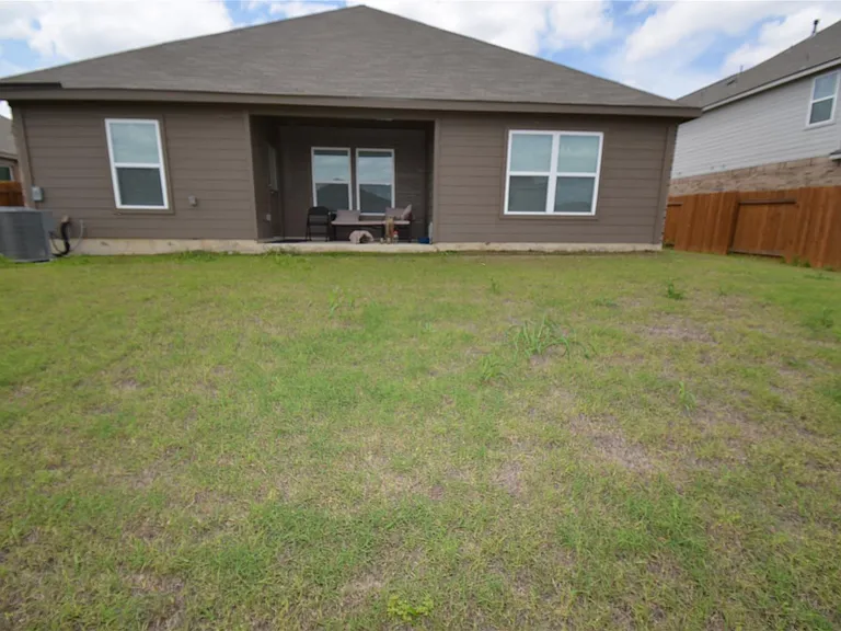 1187 Amy Dr — Photo 14