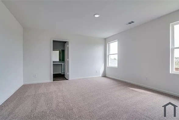 1876 Lockhart Dr — Photo 17