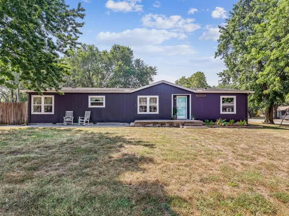 305 E Wood St, Clearwater, KS 67026