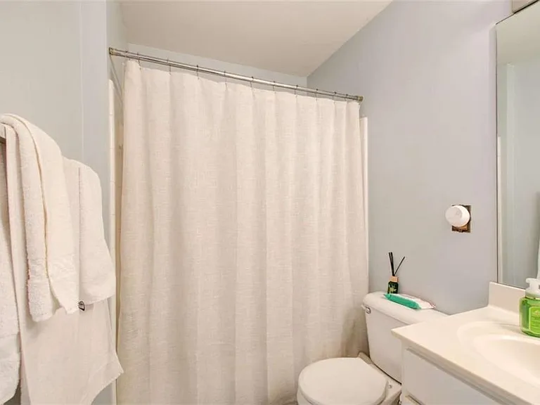 513 Stepney Ct SE — Photo 26