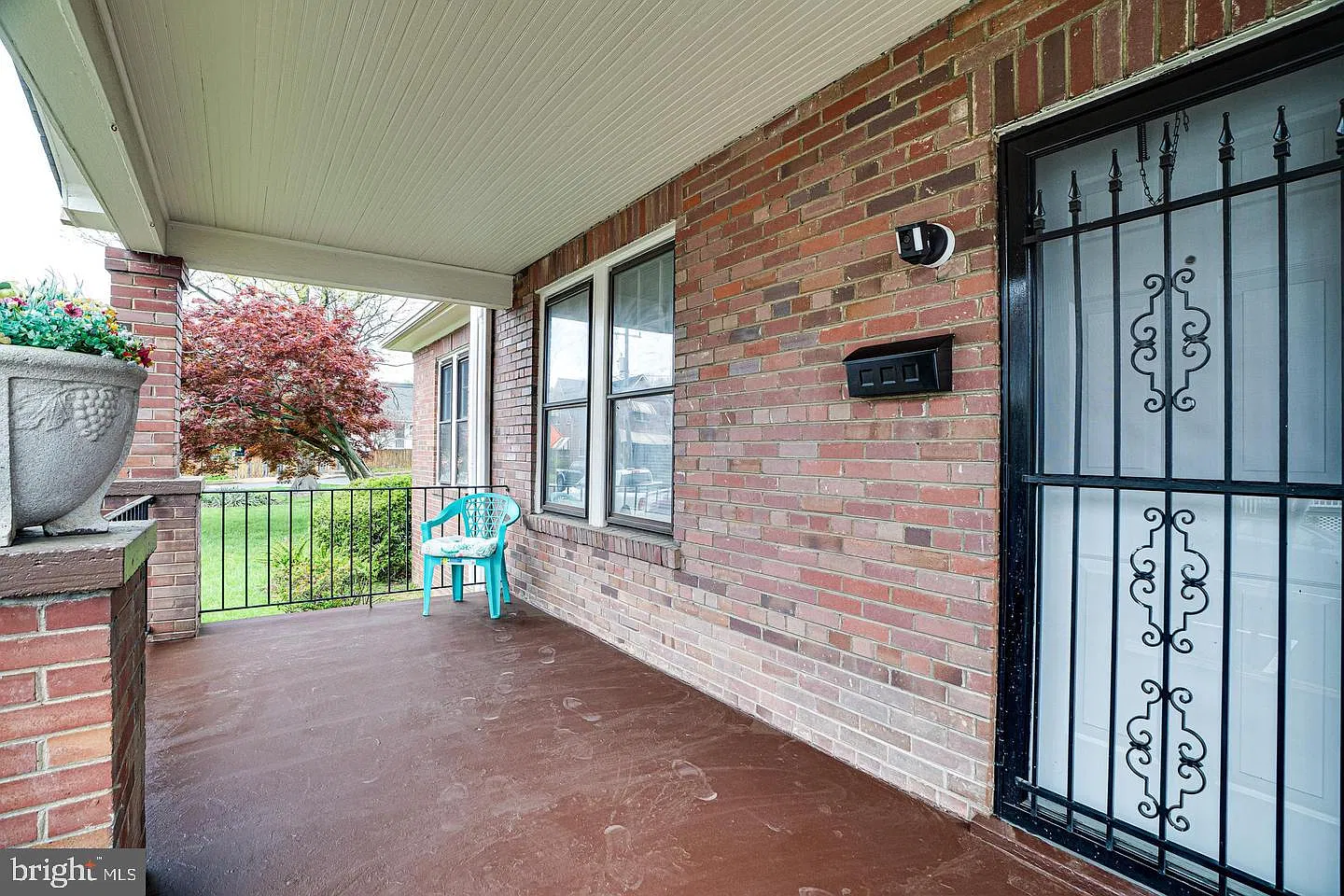 4 bed, 2.0 bath, 1626 sqft, $4,000 — Photo 4