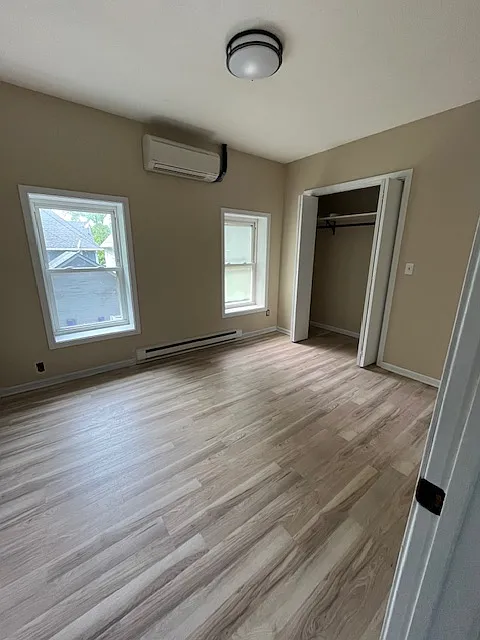 3 bed, 1000 sqft, $1,850 — Photo 4