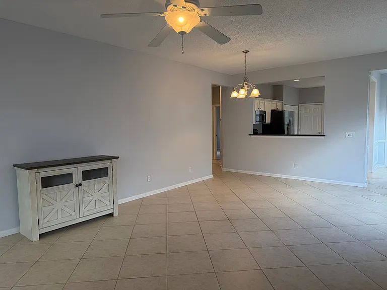 28 Darby Creek Ct — Photo 10