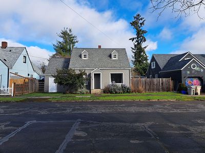 215 7th Ave SE, Albany, OR, 97321