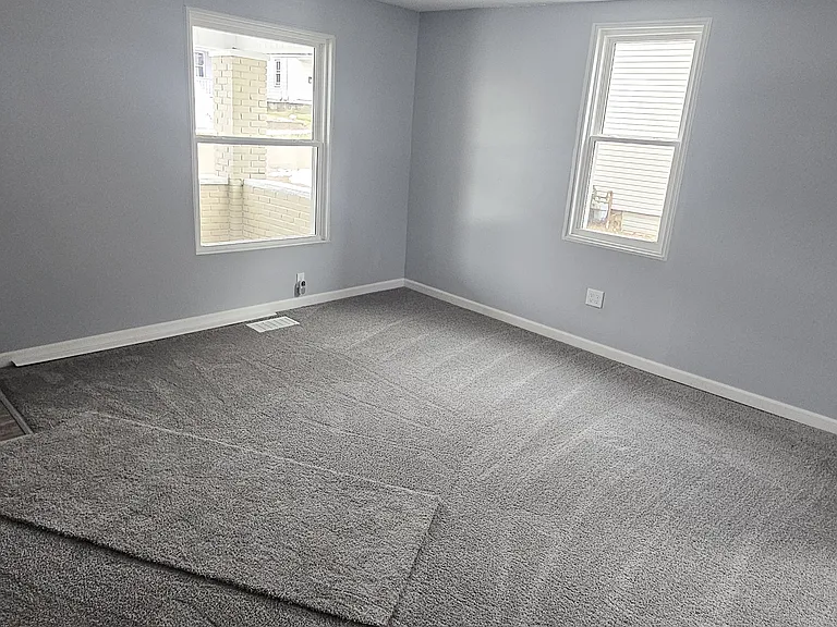 126 W Liberty St #B — Photo 2