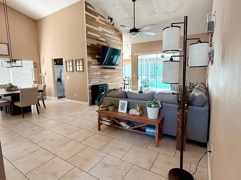 3415 Windy Wood Dr — Photo 13