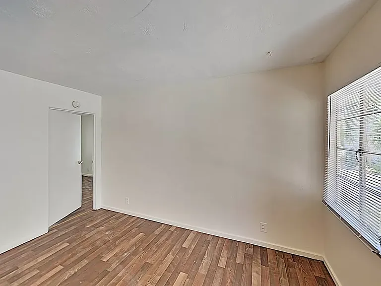 3327B 68th Ave — Photo 2