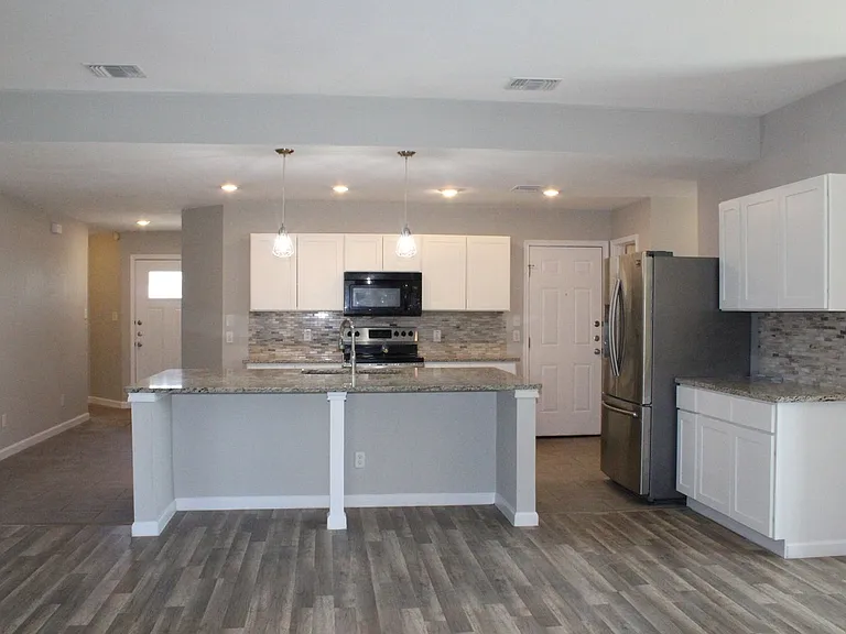 6571 Beech Trl — Photo 13