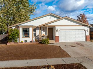 2734 NE Hope Dr, Bend, OR 97701