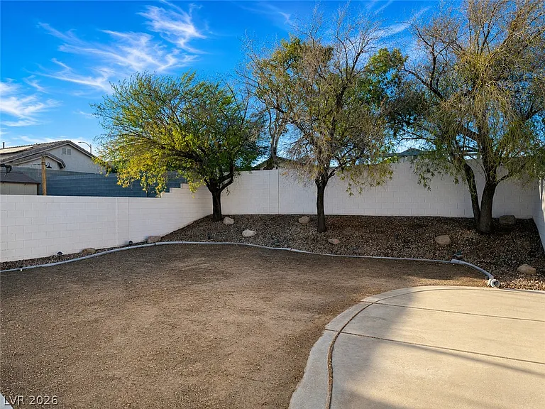 4608 Julesburg Dr — Photo 18