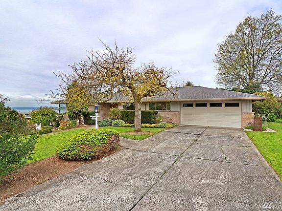 3rd image of 1042 NW 179th Pl