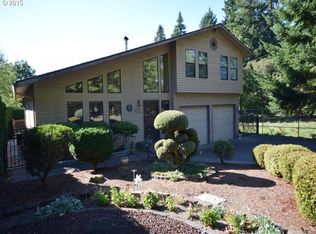 12213 SE River Rd, Milwaukie, OR 97222