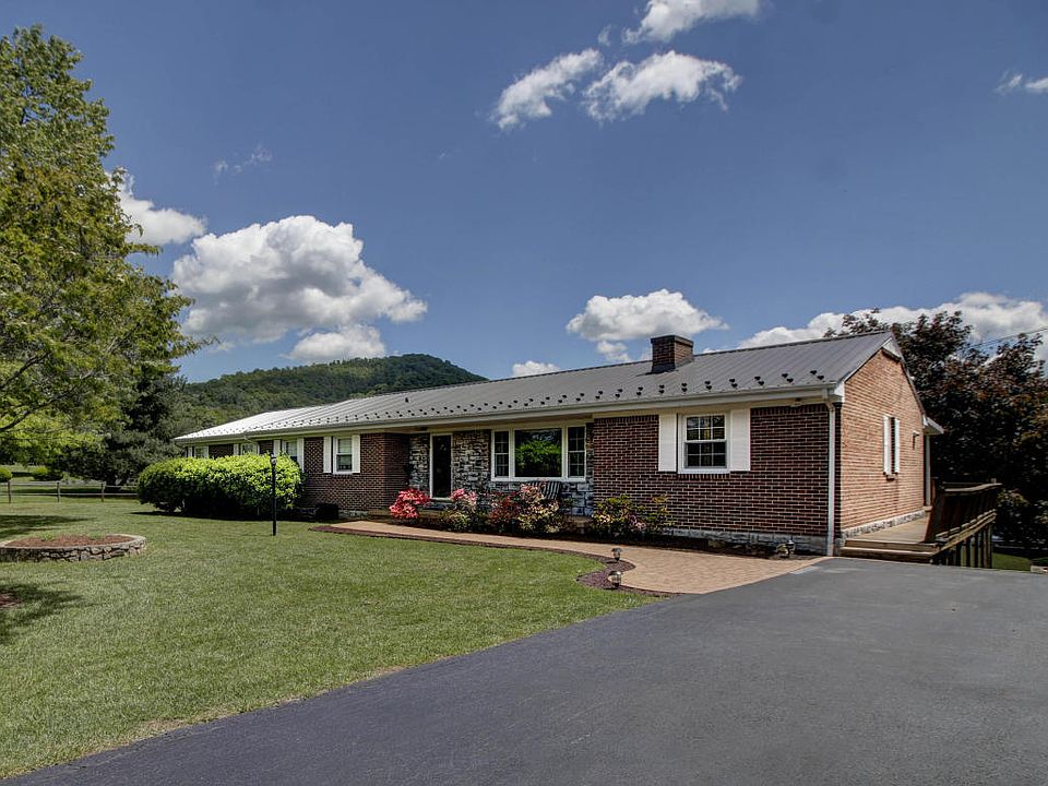 1st image of 1311 Highland Acres Rd