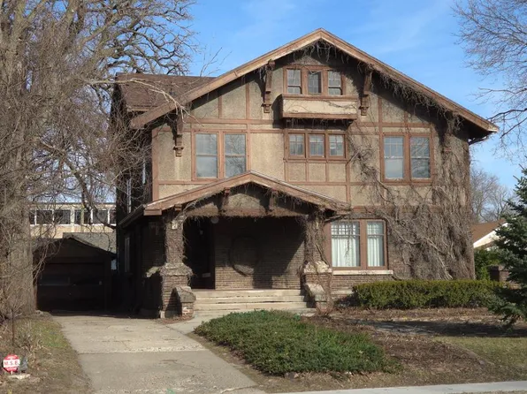 227 S 12th St, Fort Dodge, IA 50501