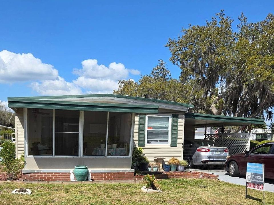 1st image of 141 S Lake Dr