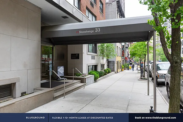 Rented by The Blueground | media 101