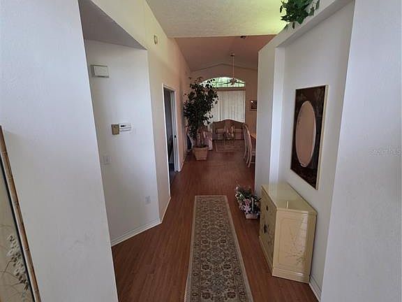 4th image of 10904 Brookhaven Dr