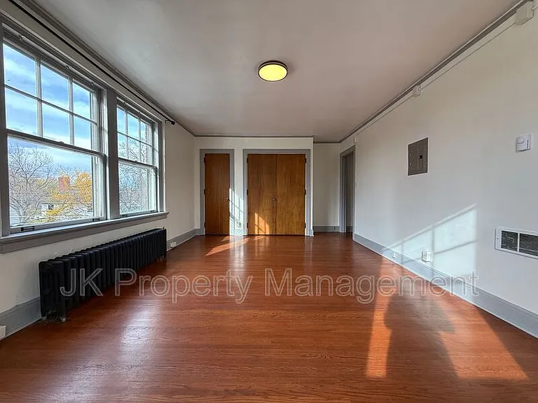 310 5th St N #34 — Photo 4