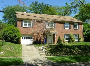 9807 Ashburton Ln, Bethesda, MD 20817