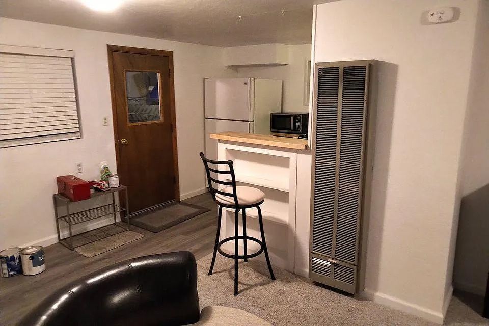 874 Lapham Dr — Photo 2