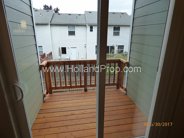 18390 Annamae Ln — Photo 12