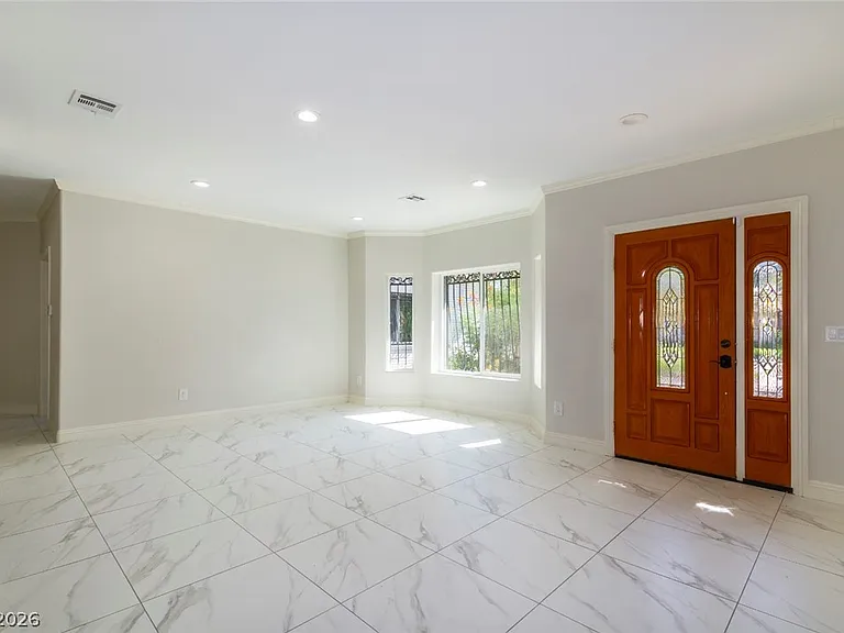 60 E Levi Ave — Photo 9